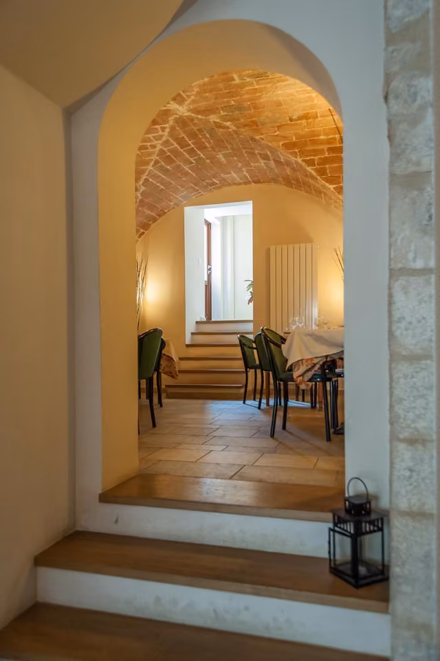 Dettaglio dell'area soggiorno della locanda a Poggio Picenze